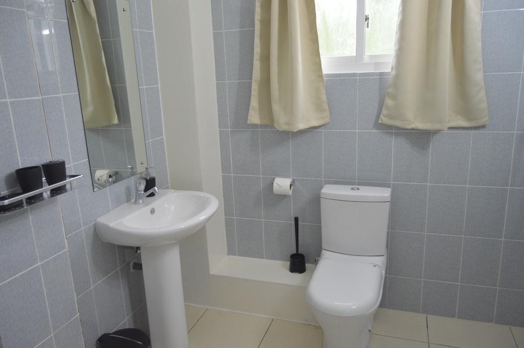 Chez Payet Airport Guesthouse Pointe La Rue Exterior photo